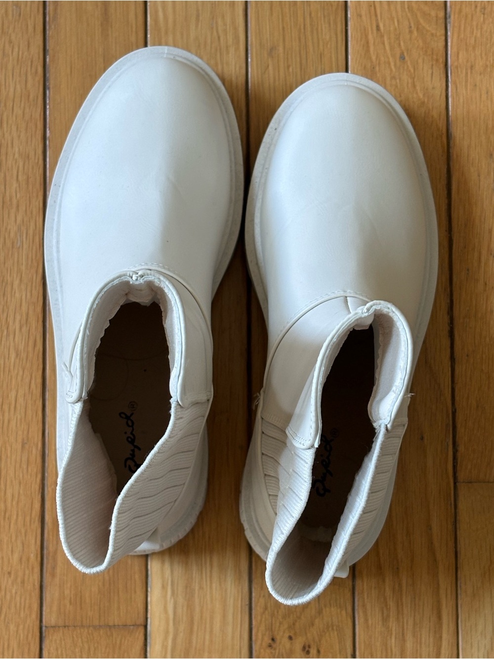 Qupid Beige Slip On Ankle Boots